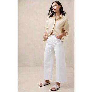 Banana Republic High Rise Wide Leg Crop Jean White Size 28L Long Raw Hem 28 Tall